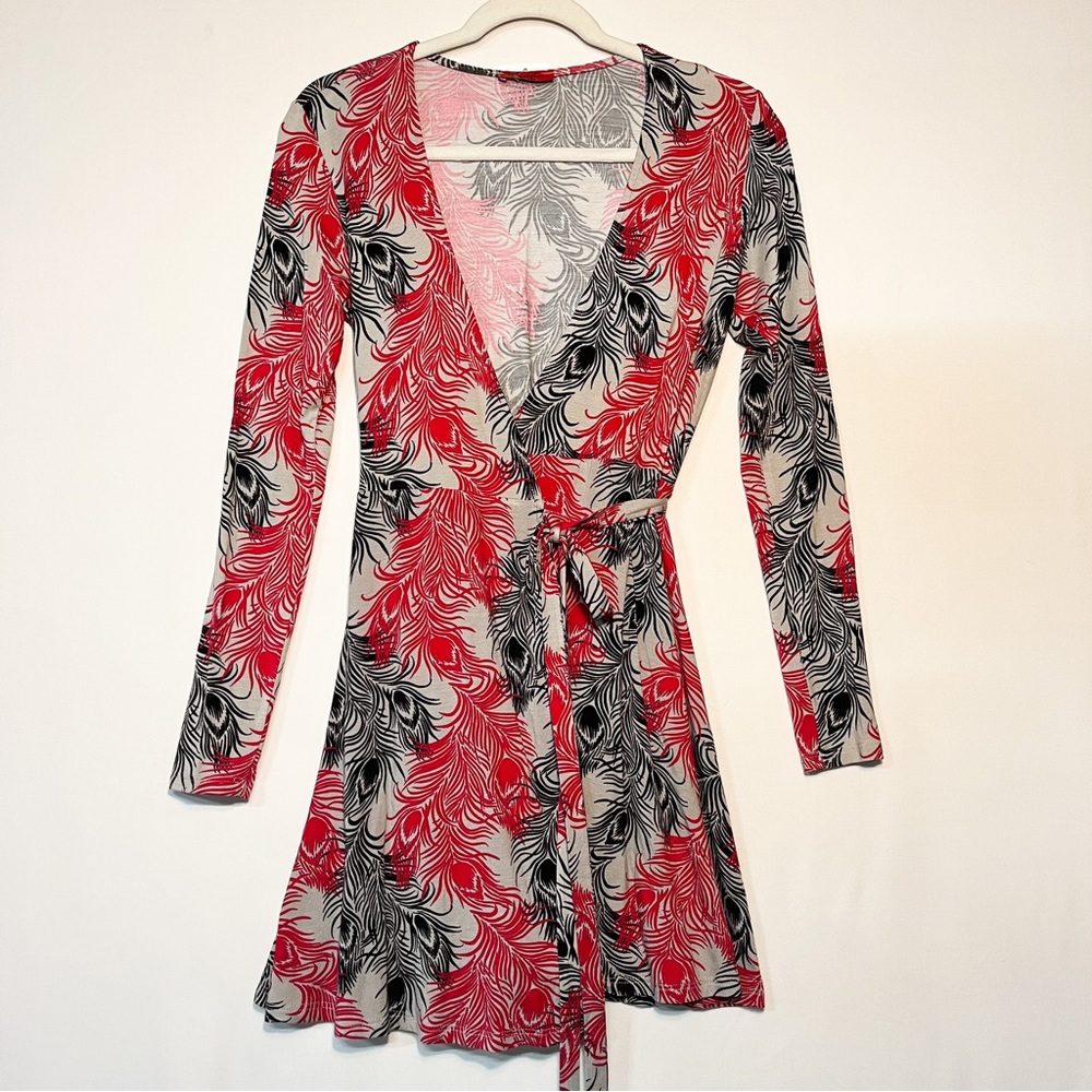 NWT Lilac Bijoux Boutique Wrap Dress